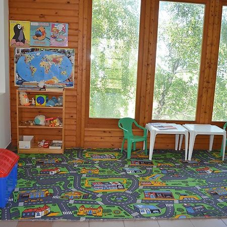 Hotel Holiday Шіофок Екстер'єр фото
